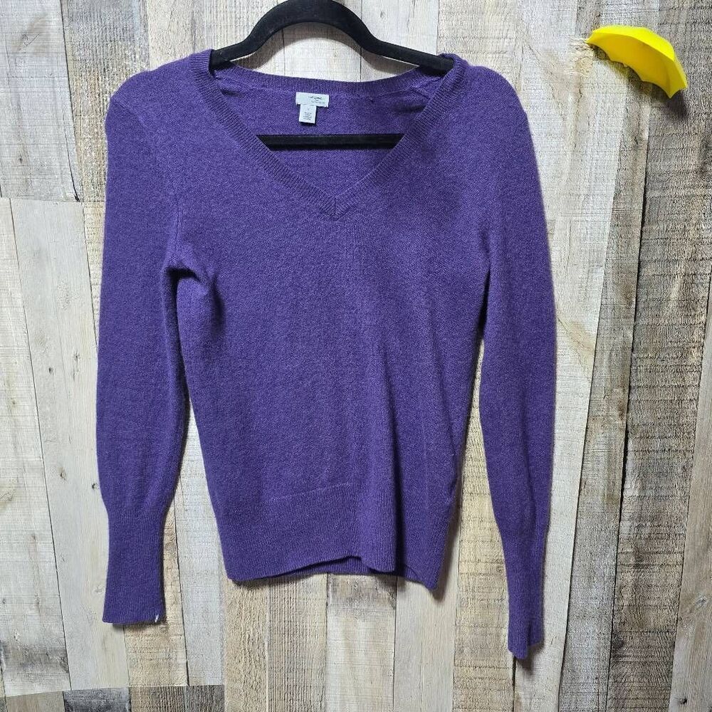 Halogen Deep Purple Cashmere V Neck Sweater